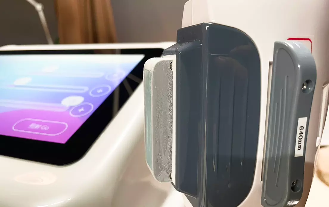 脱毛機のPremierの写真